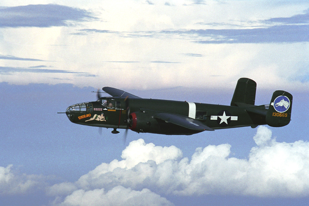 North American B-25 Mitchell "Tondelayo"